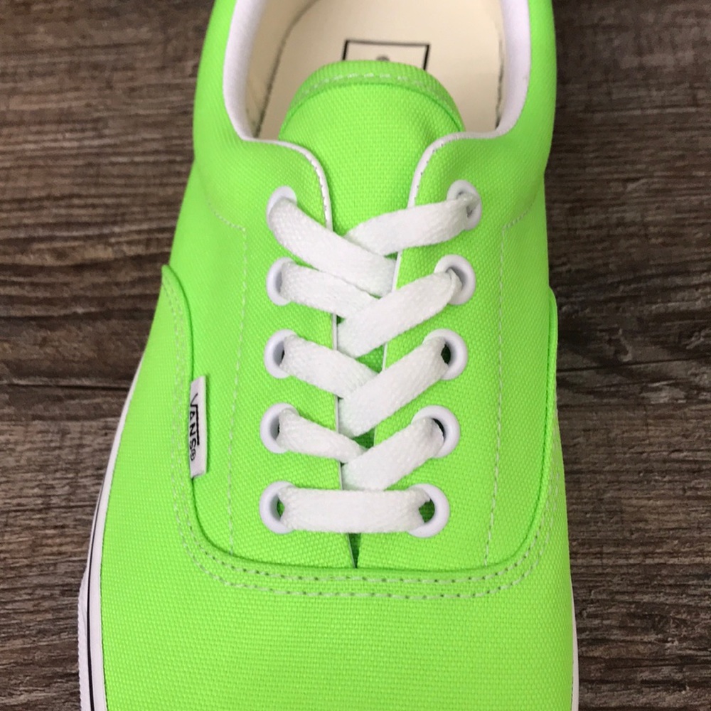 VANS ERA BRAND NEW - Picture 9 of 15